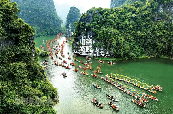How to Get from Hanoi Airport to Ninh Binh